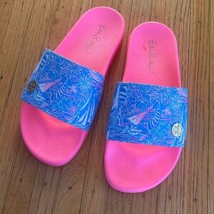 Lily Pulitzer slide on sandals